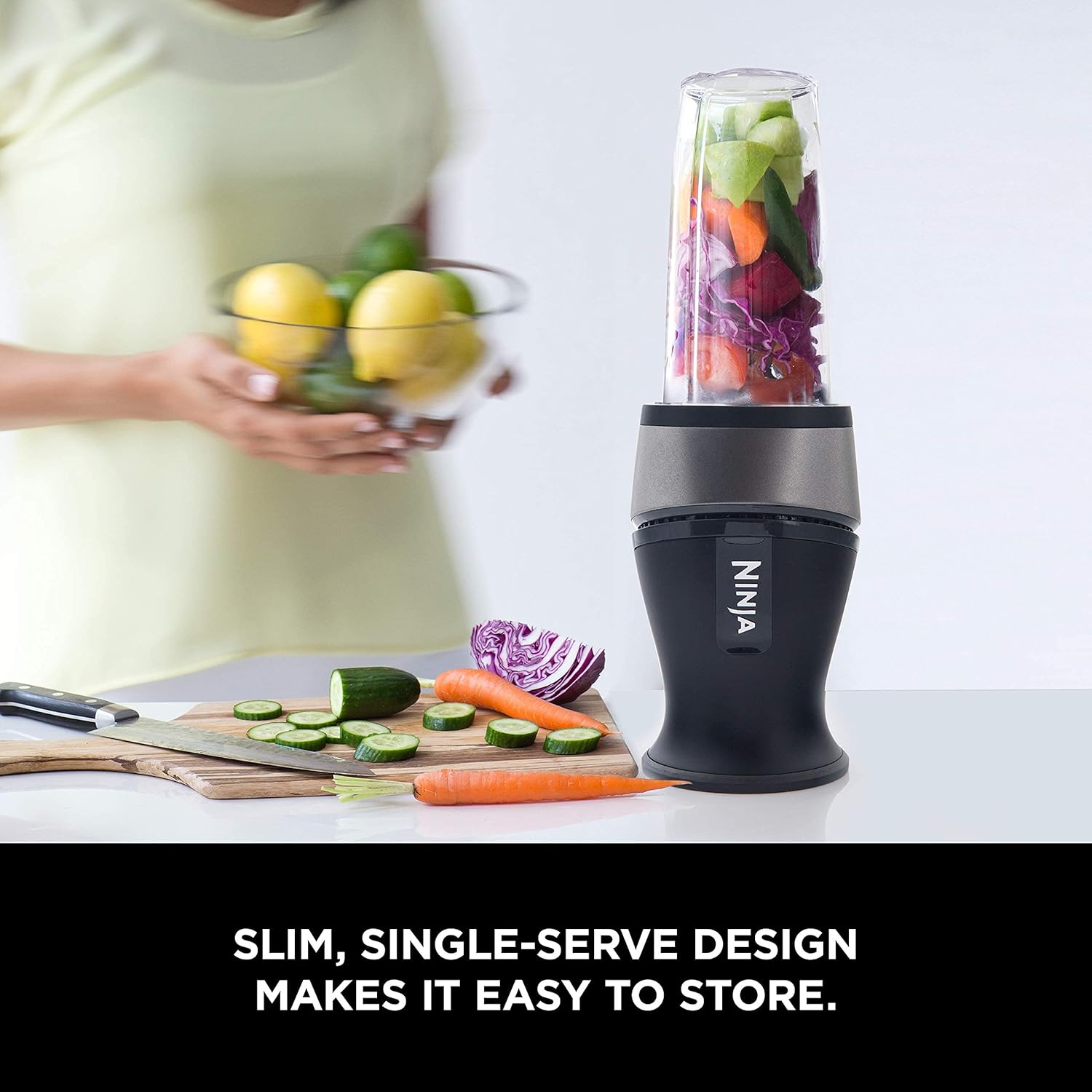 Ninja Fit Compact Personal Blender - Perfect for Smoothies, Shakes, and Frozen Drinks with 700-Watt Power and 2 Portable 16-Oz. Cups in Sleek Black